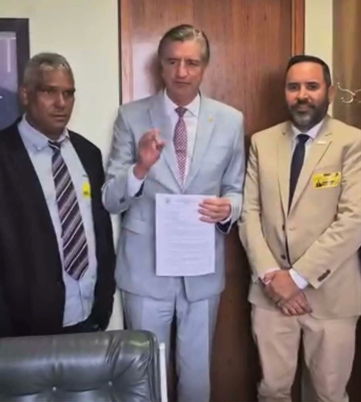 Imagem de compartilhamento para o artigo A pedido do vereador Valter Roniz, deputado Dagoberto garante R$ 200 mil para fortalecer a saúde em Alcinópolis da MS Todo dia